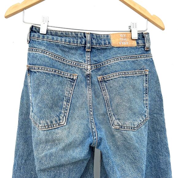 Free People We The Free Barrel Jeans Medium Dirty Wash 24 Cotton Juniors - Picture 6 of 8